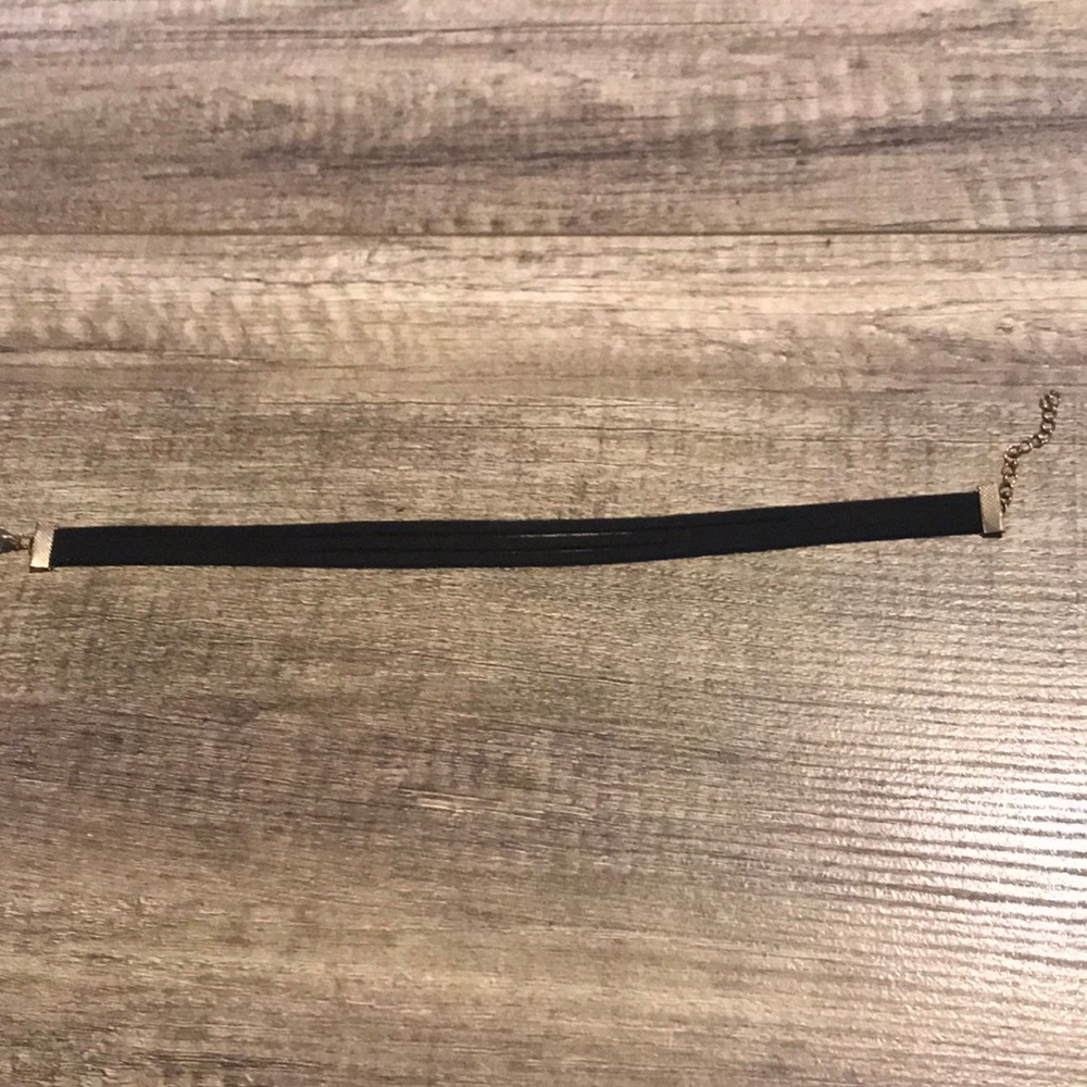 Black leather choker